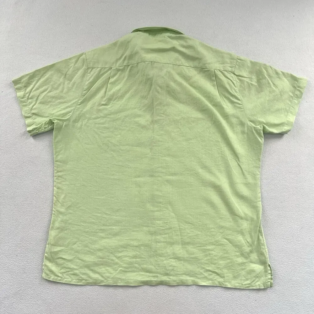 Visitor lime green